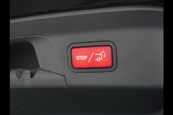 Mercedes-Benz GLC Coupé 300 e 4MATIC AMG line | Rijassistentie Trekhaak