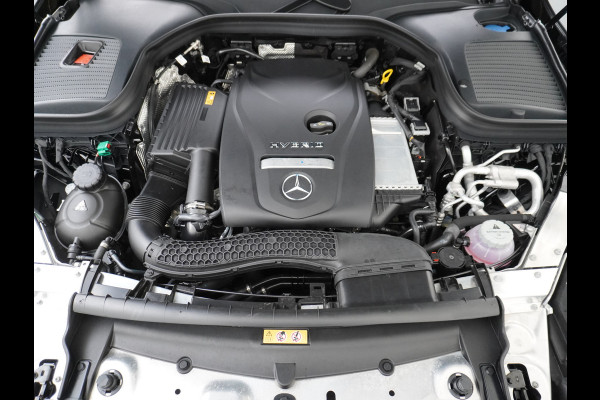Mercedes-Benz GLC Coupé 300 e 4MATIC AMG line | Rijassistentie Trekhaak