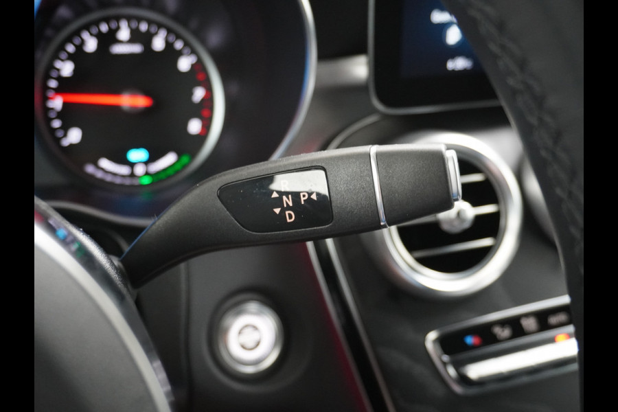 Mercedes-Benz GLC Coupé 300 e 4MATIC AMG line | Rijassistentie Trekhaak