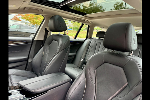 BMW 5 Serie Touring 520i Luxury Line, Panorama, Hifi, Drive Assist