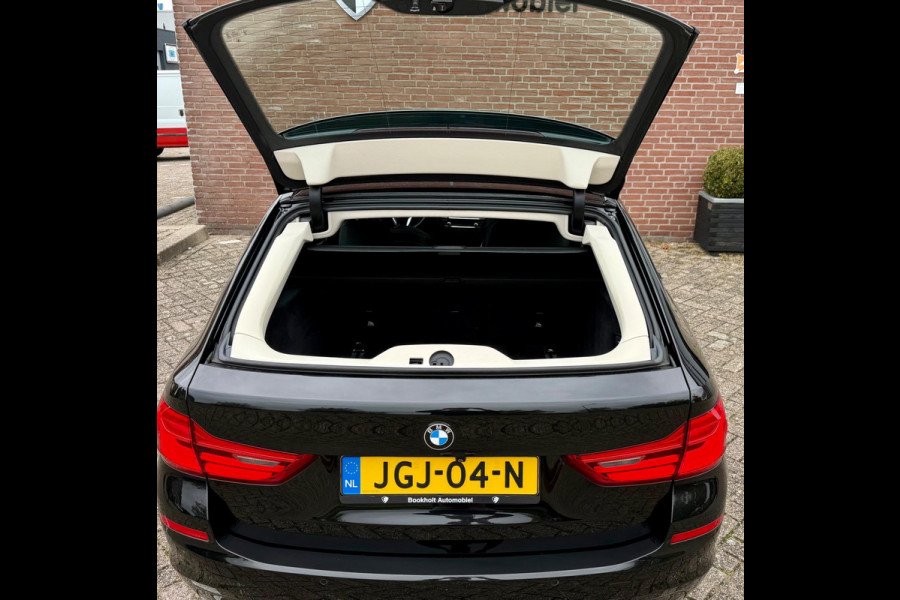 BMW 5 Serie Touring 520i Luxury Line, Panorama, Hifi, Drive Assist