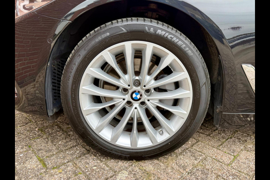 BMW 5 Serie Touring 520i Luxury Line, Panorama, Hifi, Drive Assist