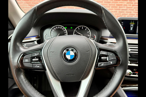 BMW 5 Serie Touring 520i Luxury Line, Panorama, Hifi, Drive Assist