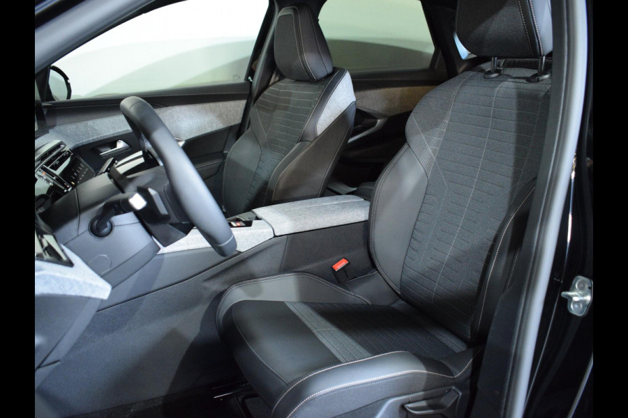 Peugeot 3008 1.2 Hybrid 145 Allure 360 CAMERA MET SENSOREN | NAVI & CARPLAY | E.C.C. | UIT VOORRAAD LEVERBAAR