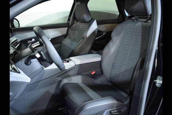 Peugeot 3008 1.2 Hybrid 145 Allure 360 CAMERA MET SENSOREN | NAVI & CARPLAY | E.C.C. | UIT VOORRAAD LEVERBAAR