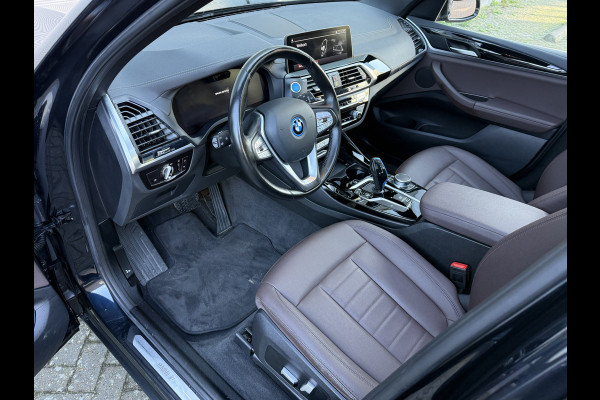 BMW iX3 Executive 80 kWh | SOH 98% | Panoramadak | Memory stoelen | Dodehoek detectie