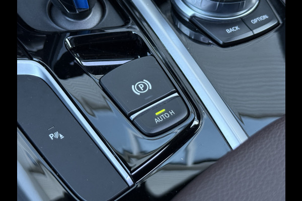 BMW iX3 Executive 80 kWh | SOH 98% | Panoramadak | Memory stoelen | Dodehoek detectie