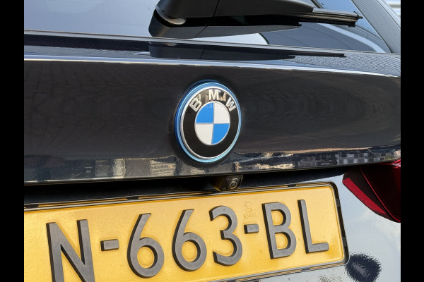 BMW iX3 Executive 80 kWh | SOH 98% | Panoramadak | Memory stoelen | Dodehoek detectie