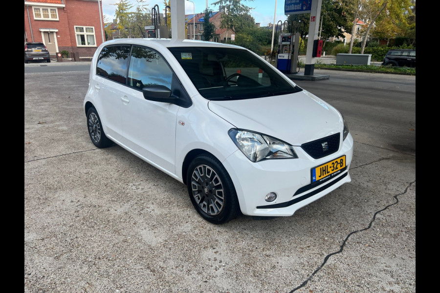 Seat Mii 1.0 Style Intense AIRCO-CRUISE-PDC-BLUETOOTH Seat Mii 1.0 Style Intense AIRCO-CRUISE-PDC-BLUETOOTH
