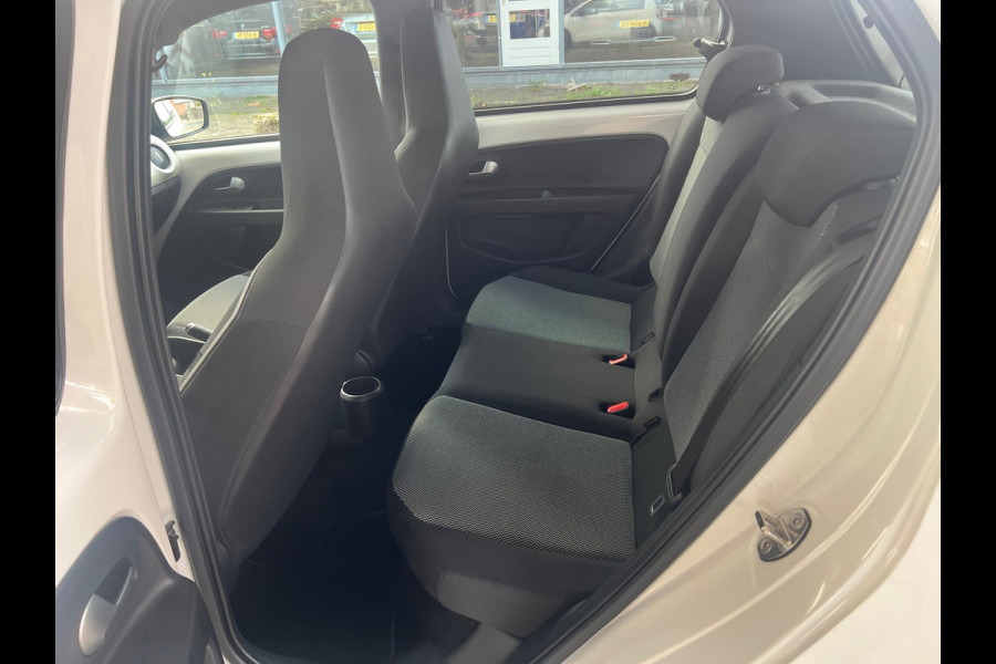 Seat Mii 1.0 Style Intense AIRCO-CRUISE-PDC-BLUETOOTH Seat Mii 1.0 Style Intense AIRCO-CRUISE-PDC-BLUETOOTH