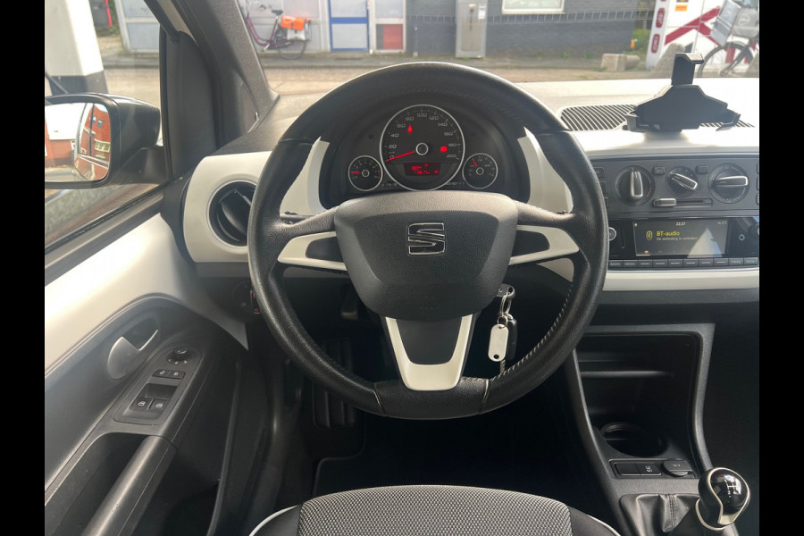 Seat Mii 1.0 Style Intense AIRCO-CRUISE-PDC-BLUETOOTH Seat Mii 1.0 Style Intense AIRCO-CRUISE-PDC-BLUETOOTH