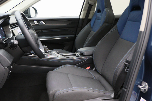 Lynk & Co 01 1.5 Plug-in Hybrid Automaat Two-Tone, 360° Camera, Panoramadak, ACC, Keyless, Navigatie, PDC, LED, 20'' Lynk & Co 01 1.5 Plug-in Hybrid Automaat Two-Tone, 360° Camera, Panoramadak, ACC, Keyless, Navigatie, PDC, LED, 20''