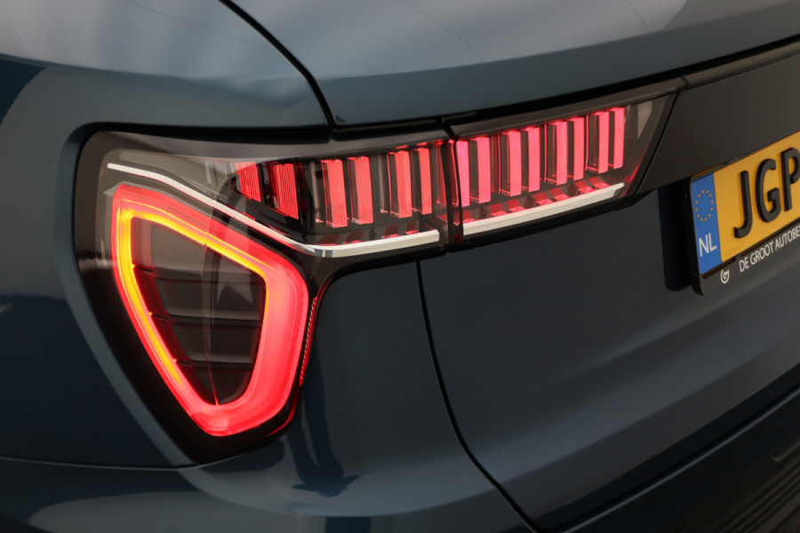 Lynk & Co 01 1.5 Plug-in Hybrid Automaat Two-Tone, 360° Camera, Panoramadak, ACC, Keyless, Navigatie, PDC, LED, 20'' Lynk & Co 01 1.5 Plug-in Hybrid Automaat Two-Tone, 360° Camera, Panoramadak, ACC, Keyless, Navigatie, PDC, LED, 20''