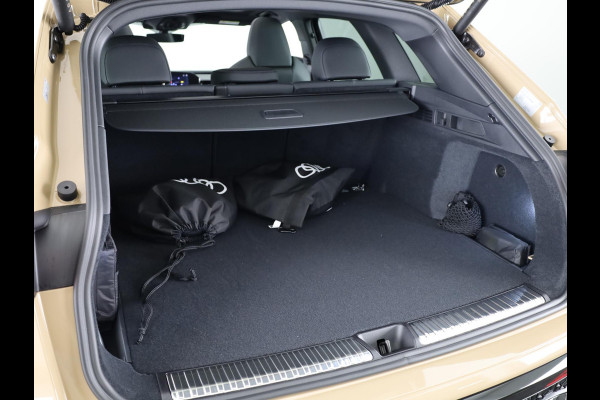 Audi Q5 2.0 TFSI e-hybrid quattro S edition Competition | Mmi experience pro | Glazen panoramadak | Tech plus | Privacy glas | Audi Q5 2.0 TFSI e-hybrid quattro S edition Competition | Mmi experience pro | Glazen panoramadak | Tech plus | Privacy glas |