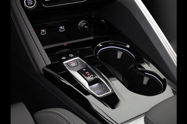 Audi Q5 2.0 TFSI e-hybrid quattro S edition Competition | Mmi experience pro | Glazen panoramadak | Tech plus | Privacy glas | Audi Q5 2.0 TFSI e-hybrid quattro S edition Competition | Mmi experience pro | Glazen panoramadak | Tech plus | Privacy glas |