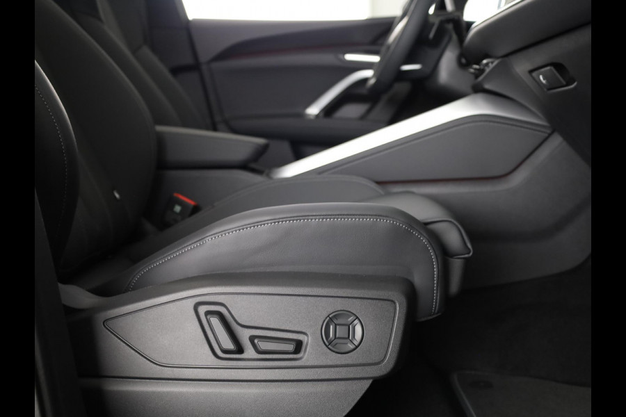 Audi Q5 2.0 TFSI e-hybrid quattro S edition Competition | Mmi experience pro | Glazen panoramadak | Tech plus | Privacy glas | Audi Q5 2.0 TFSI e-hybrid quattro S edition Competition | Mmi experience pro | Glazen panoramadak | Tech plus | Privacy glas |