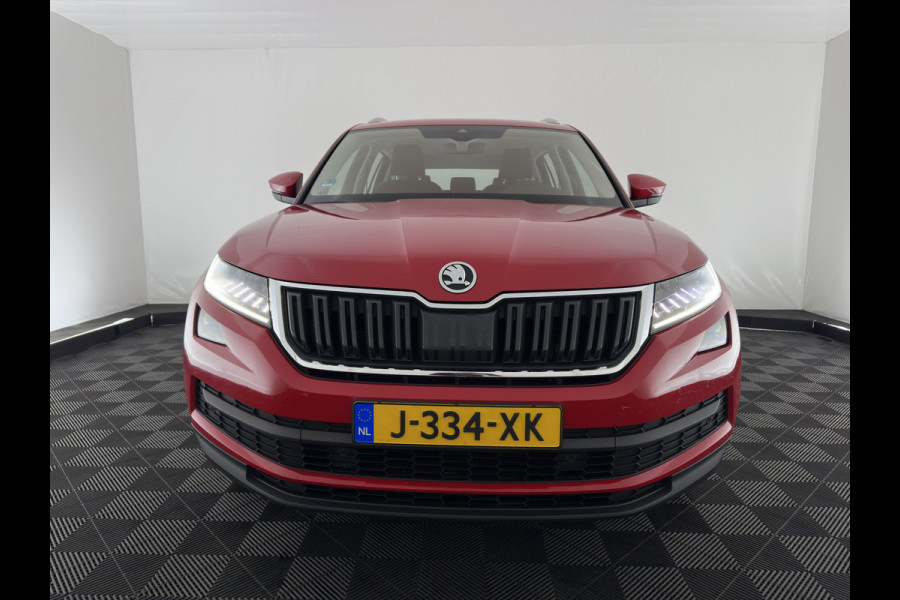 Škoda Kodiaq 1.5 TSI Business Edition (INCL-BTW) *ADAPTIVE-CRUISE | LEATHER-FABRIC | FULL-LED | CANTON-SOUND | HEATED-SPORTSEATS | KEYLESS | NAVI-FULLMAP | CAMERA | DAB+ | ECC | PDC | TOWBAR | 18''ALU*