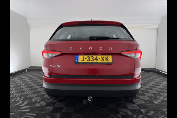 Škoda Kodiaq 1.5 TSI Business Edition (INCL-BTW) *ADAPTIVE-CRUISE | LEATHER-FABRIC | FULL-LED | CANTON-SOUND | HEATED-SPORTSEATS | KEYLESS | NAVI-FULLMAP | CAMERA | DAB+ | ECC | PDC | TOWBAR | 18''ALU*