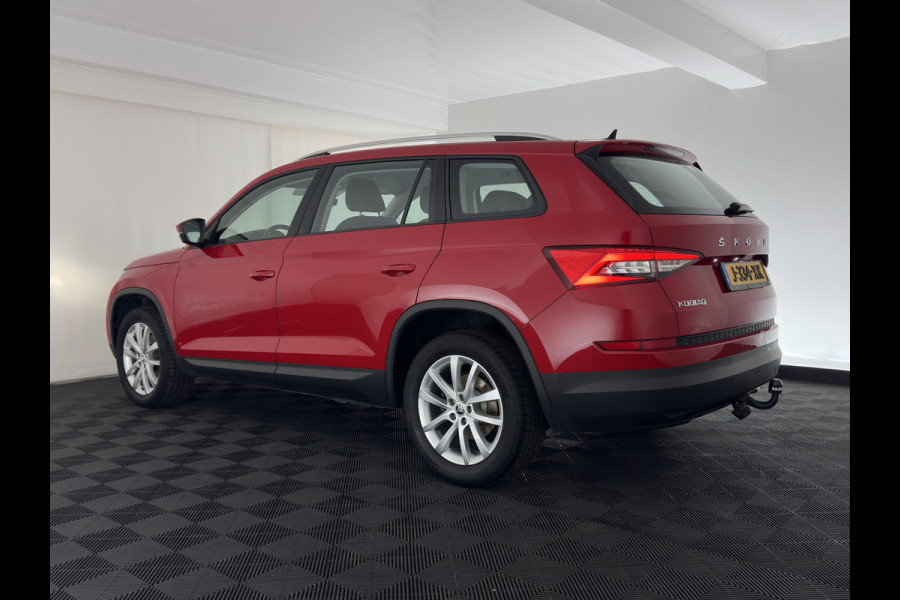 Škoda Kodiaq 1.5 TSI Business Edition (INCL-BTW) *ADAPTIVE-CRUISE | LEATHER-FABRIC | FULL-LED | CANTON-SOUND | HEATED-SPORTSEATS | KEYLESS | NAVI-FULLMAP | CAMERA | DAB+ | ECC | PDC | TOWBAR | 18''ALU*