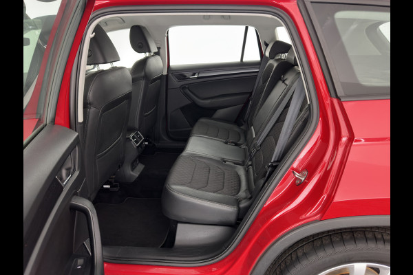 Škoda Kodiaq 1.5 TSI Business Edition (INCL-BTW) *ADAPTIVE-CRUISE | LEATHER-FABRIC | FULL-LED | CANTON-SOUND | HEATED-SPORTSEATS | KEYLESS | NAVI-FULLMAP | CAMERA | DAB+ | ECC | PDC | TOWBAR | 18''ALU*