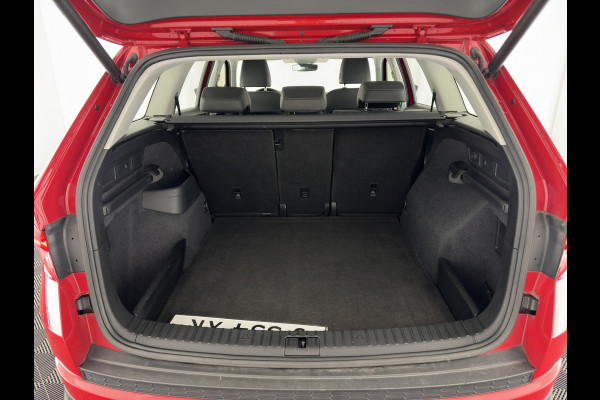 Škoda Kodiaq 1.5 TSI Business Edition (INCL-BTW) *ADAPTIVE-CRUISE | LEATHER-FABRIC | FULL-LED | CANTON-SOUND | HEATED-SPORTSEATS | KEYLESS | NAVI-FULLMAP | CAMERA | DAB+ | ECC | PDC | TOWBAR | 18''ALU*