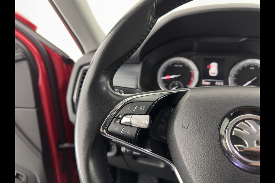 Škoda Kodiaq 1.5 TSI Business Edition (INCL-BTW) *ADAPTIVE-CRUISE | LEATHER-FABRIC | FULL-LED | CANTON-SOUND | HEATED-SPORTSEATS | KEYLESS | NAVI-FULLMAP | CAMERA | DAB+ | ECC | PDC | TOWBAR | 18''ALU*