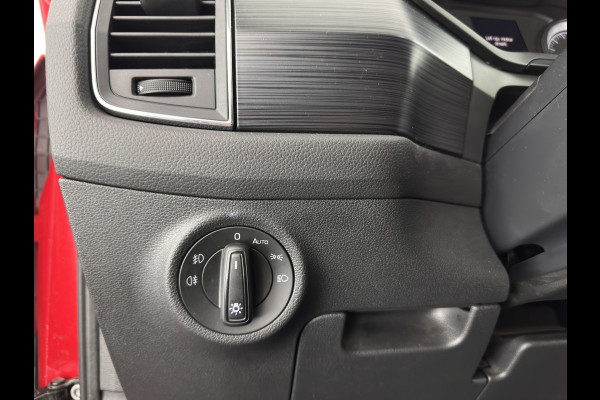 Škoda Kodiaq 1.5 TSI Business Edition (INCL-BTW) *ADAPTIVE-CRUISE | LEATHER-FABRIC | FULL-LED | CANTON-SOUND | HEATED-SPORTSEATS | KEYLESS | NAVI-FULLMAP | CAMERA | DAB+ | ECC | PDC | TOWBAR | 18''ALU*