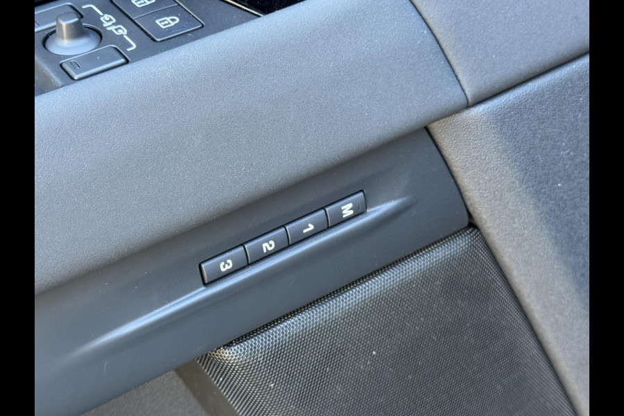 Land Rover Range Rover Evoque P300e PHEV AWD Dynamic SE