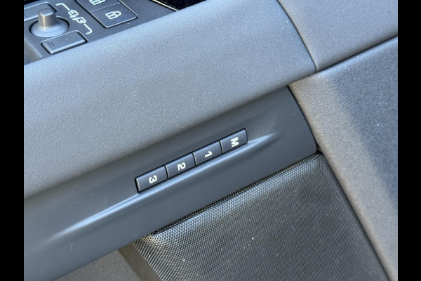 Land Rover Range Rover Evoque P300e PHEV AWD Dynamic SE