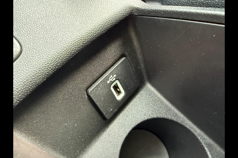 Ford Fiesta 1.1 Trend, CarPlay, Navi, LaneAssist, DAB, Cruise Control