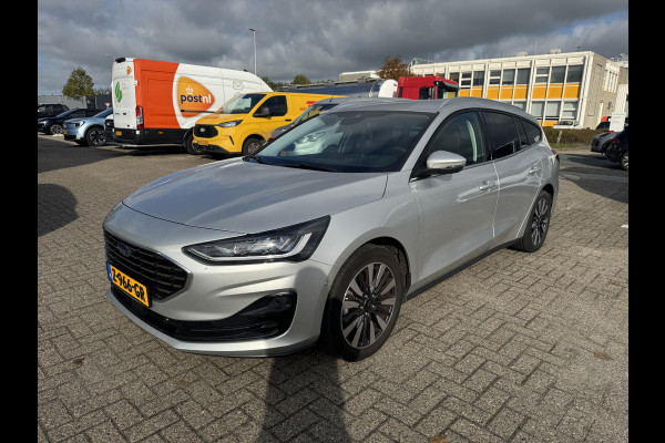 Ford FOCUS Wagon 1.0 EcoBoost Hybrid Titanium X 125pk | Winterpack | AGR Stoel | B&O play | SYNC 4 Navigatie Ford FOCUS Wagon 1.0 EcoBoost Hybrid Titanium X 125pk | Winterpack | AGR Stoel | B&O play | SYNC 4 Navigatie