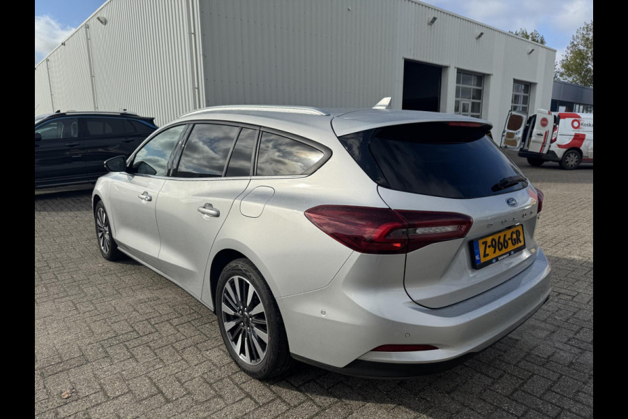 Ford FOCUS Wagon 1.0 EcoBoost Hybrid Titanium X 125pk | Winterpack | AGR Stoel | B&O play | SYNC 4 Navigatie Ford FOCUS Wagon 1.0 EcoBoost Hybrid Titanium X 125pk | Winterpack | AGR Stoel | B&O play | SYNC 4 Navigatie