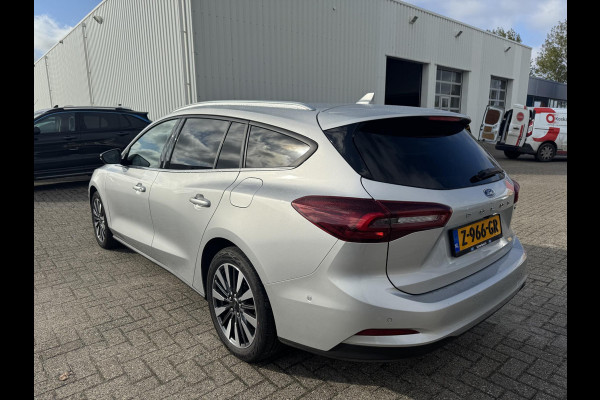 Ford FOCUS Wagon 1.0 EcoBoost Hybrid Titanium X 125pk | Winterpack | AGR Stoel | B&O play | SYNC 4 Navigatie Ford FOCUS Wagon 1.0 EcoBoost Hybrid Titanium X 125pk | Winterpack | AGR Stoel | B&O play | SYNC 4 Navigatie