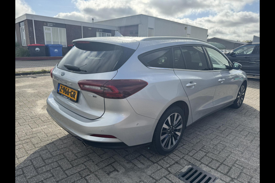 Ford FOCUS Wagon 1.0 EcoBoost Hybrid Titanium X 125pk | Winterpack | AGR Stoel | B&O play | SYNC 4 Navigatie Ford FOCUS Wagon 1.0 EcoBoost Hybrid Titanium X 125pk | Winterpack | AGR Stoel | B&O play | SYNC 4 Navigatie