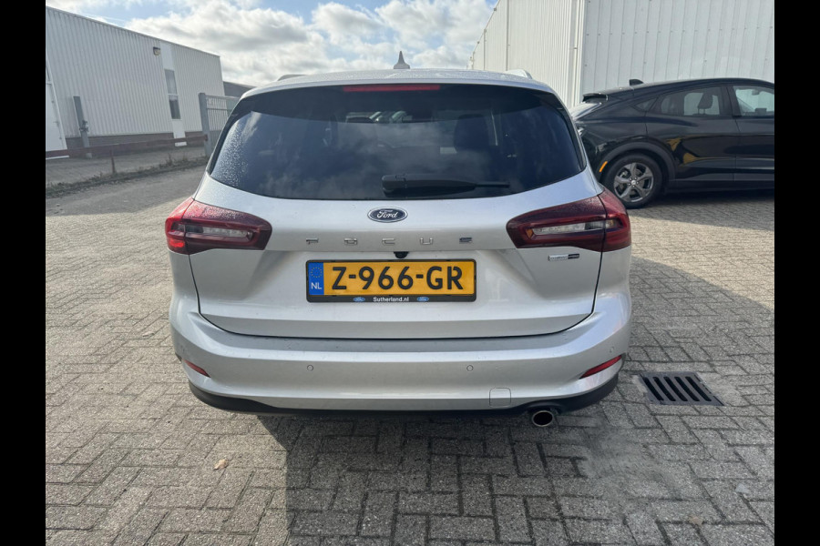 Ford FOCUS Wagon 1.0 EcoBoost Hybrid Titanium X 125pk | Winterpack | AGR Stoel | B&O play | SYNC 4 Navigatie Ford FOCUS Wagon 1.0 EcoBoost Hybrid Titanium X 125pk | Winterpack | AGR Stoel | B&O play | SYNC 4 Navigatie