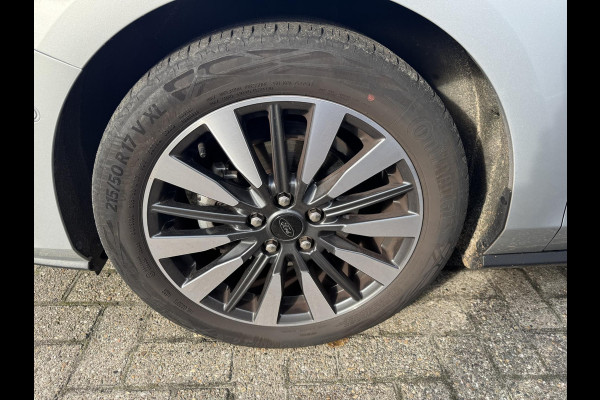 Ford FOCUS Wagon 1.0 EcoBoost Hybrid Titanium X 125pk | Winterpack | AGR Stoel | B&O play | SYNC 4 Navigatie Ford FOCUS Wagon 1.0 EcoBoost Hybrid Titanium X 125pk | Winterpack | AGR Stoel | B&O play | SYNC 4 Navigatie
