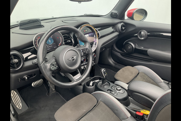 MINI Cabrio 2.0 John Cooper Works Incl.BTW Cabrio H/K Hud Adap.Cruise Stoelverw British-Racing Green!
