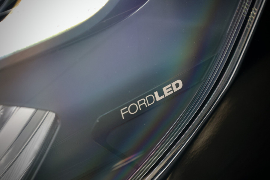 Ford Transit Custom 300 2.0 TDCI 170 PK L2H1 Limited | L+R Schuifdeur | ACC | Blind Spot | Camera | Lane Assist | Stoelverwarming | CarPlay | Naviga | Raptor Edition | Trekhaak | 3-Zitter | MODELJAAR 2025 | Verlengde fabrieksgarantie tot 12-2029 Ford Transit Custom 300 2.0 TDCI 170 PK L2H1 Limited | L+R Schuifdeur | ACC | Blind Spot | Camera | Lane Assist | Stoelverwarming | CarPlay | Naviga | Raptor Edition | Trekhaak | 3-Zitter | MODELJAAR 2025 | Verlengde fabrieksgarantie tot 12-2029