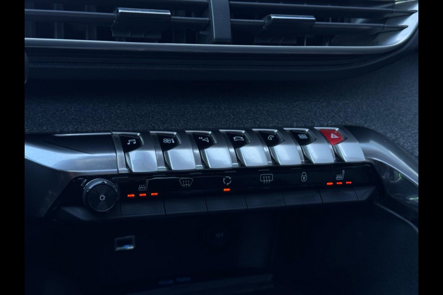 Peugeot 3008 1.2 PureTech Active M2018 PANO 360 CAMERA NAVI PDC CLIMATE Peugeot 3008 1.2 PureTech Active M2018 PANO 360 CAMERA NAVI PDC CLIMATE