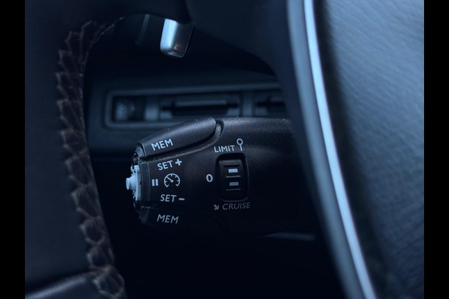 Peugeot 3008 1.2 PureTech Active M2018 PANO 360 CAMERA NAVI PDC CLIMATE Peugeot 3008 1.2 PureTech Active M2018 PANO 360 CAMERA NAVI PDC CLIMATE