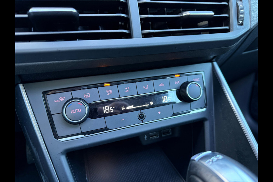 Volkswagen Polo 1.0 TSI Highline - Automaat - Schuif/Panodak - Navi - LED - Org.NL