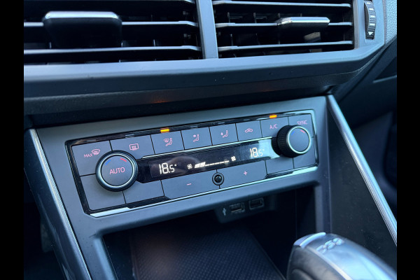 Volkswagen Polo 1.0 TSI Highline - Automaat - Schuif/Panodak - Navi - LED - Org.NL