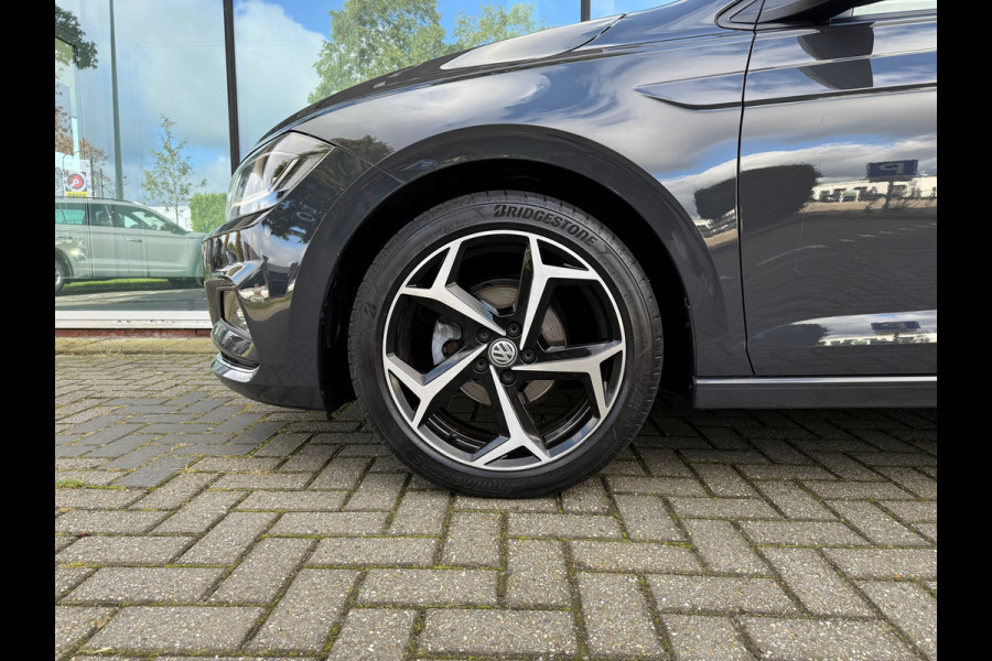 Volkswagen Polo 1.0 TSI Highline - Automaat - Schuif/Panodak - Navi - LED - Org.NL