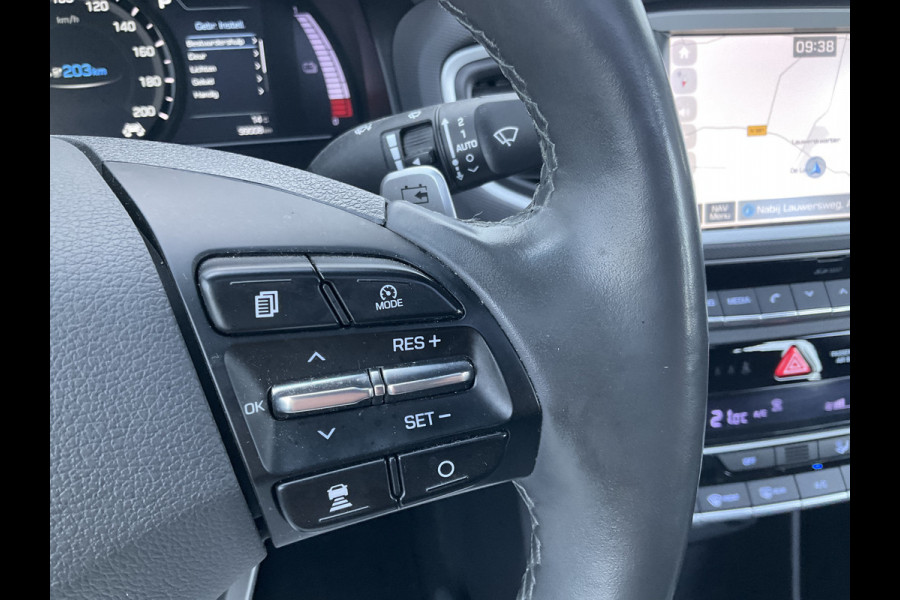 Hyundai IONIQ Premium EV Incl.BTW Trekhaak Pano Leer Stoelverw+Ventilatie Adap.Cruise Keyless BOMVOL! Hyundai IONIQ Premium EV Incl.BTW Trekhaak Pano Leer Stoelverw+Ventilatie Adap.Cruise Keyless BOMVOL!