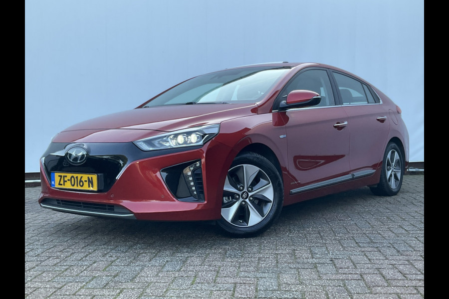 Hyundai IONIQ Premium EV Incl.BTW Trekhaak Pano Leer Stoelverw+Ventilatie Adap.Cruise Keyless BOMVOL! Hyundai IONIQ Premium EV Incl.BTW Trekhaak Pano Leer Stoelverw+Ventilatie Adap.Cruise Keyless BOMVOL!