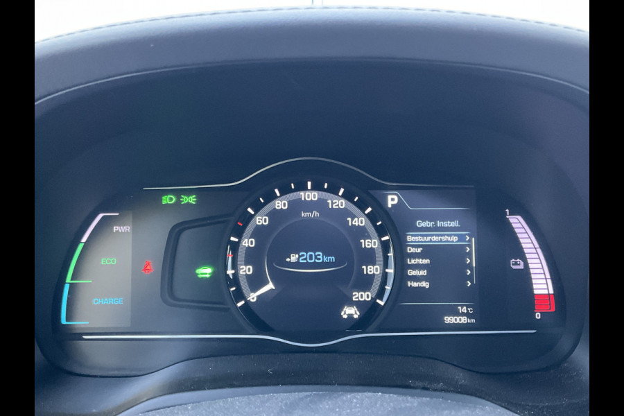 Hyundai IONIQ Premium EV Incl.BTW Trekhaak Pano Leer Stoelverw+Ventilatie Adap.Cruise Keyless BOMVOL! Hyundai IONIQ Premium EV Incl.BTW Trekhaak Pano Leer Stoelverw+Ventilatie Adap.Cruise Keyless BOMVOL!