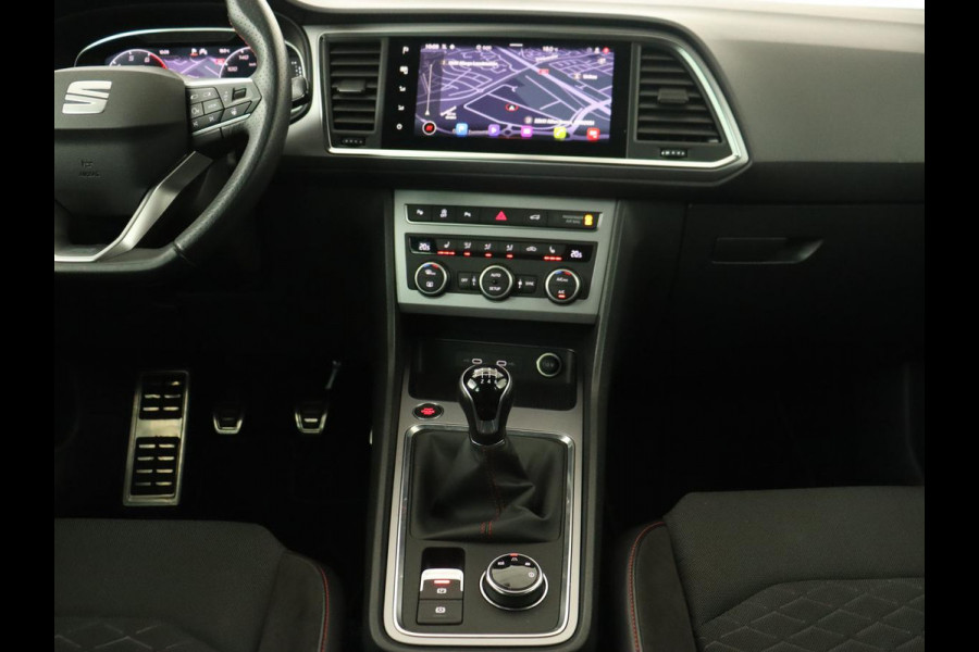 Seat Ateca 1.5 TSI FR Business Intense | Trekhaak | Achteruitrijcamera | Sfeerverlichting | Navigatie | Carplay | Stoelverwarming | Full-LED koplampen | LMV 18