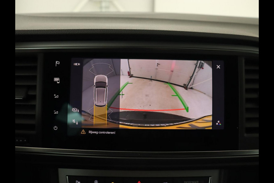 Seat Ateca 1.5 TSI FR Business Intense | Trekhaak | Achteruitrijcamera | Sfeerverlichting | Navigatie | Carplay | Stoelverwarming | Full-LED koplampen | LMV 18