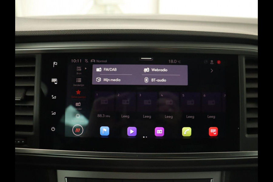 Seat Ateca 1.5 TSI FR Business Intense | Trekhaak | Achteruitrijcamera | Sfeerverlichting | Navigatie | Carplay | Stoelverwarming | Full-LED koplampen | LMV 18
