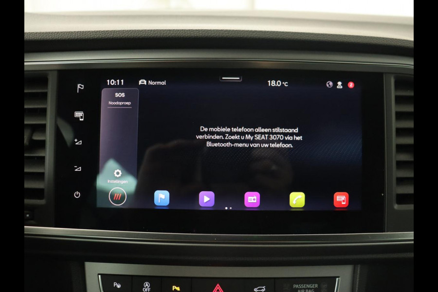 Seat Ateca 1.5 TSI FR Business Intense | Trekhaak | Achteruitrijcamera | Sfeerverlichting | Navigatie | Carplay | Stoelverwarming | Full-LED koplampen | LMV 18